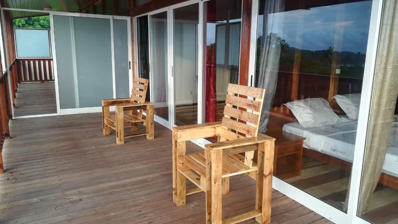 Domus Guesthouse Santana Bagian luar foto