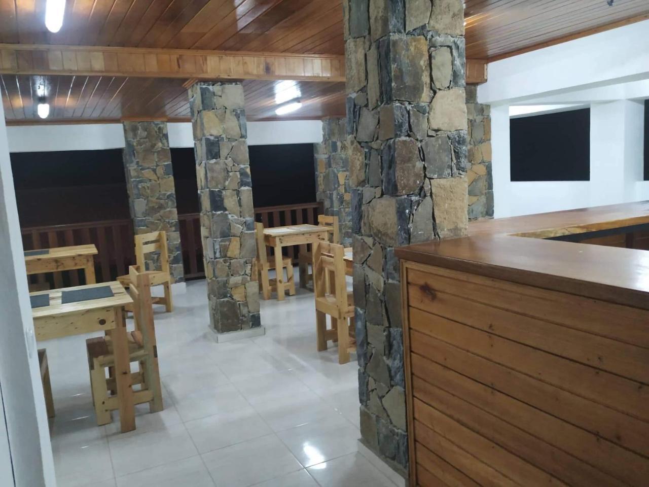 Domus Guesthouse Santana Bagian luar foto