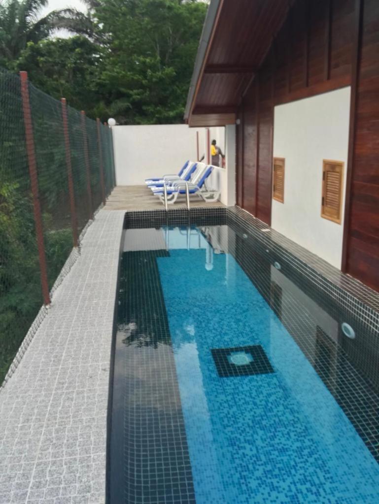 Domus Guesthouse Santana Bagian luar foto