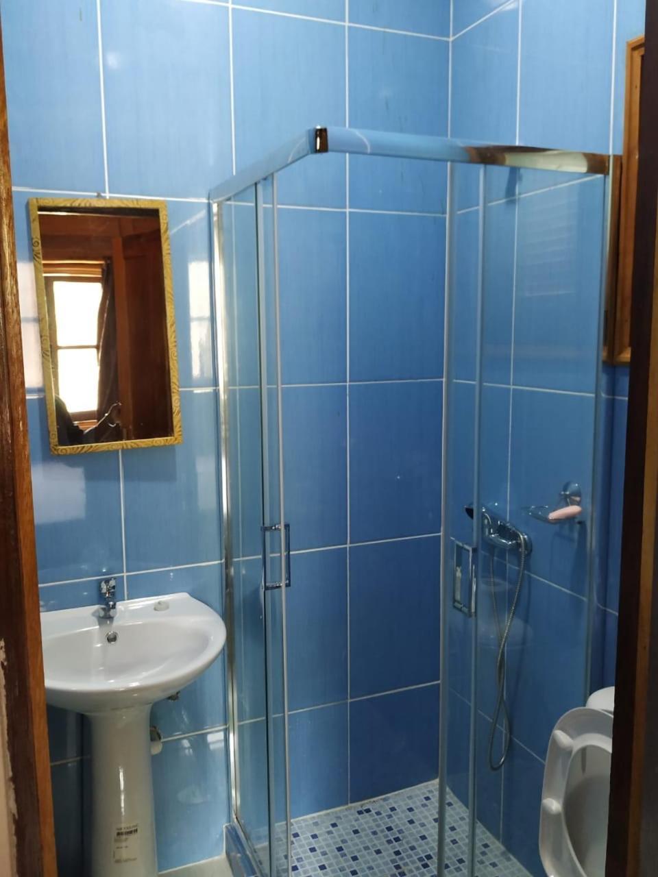 Domus Guesthouse Santana Bagian luar foto
