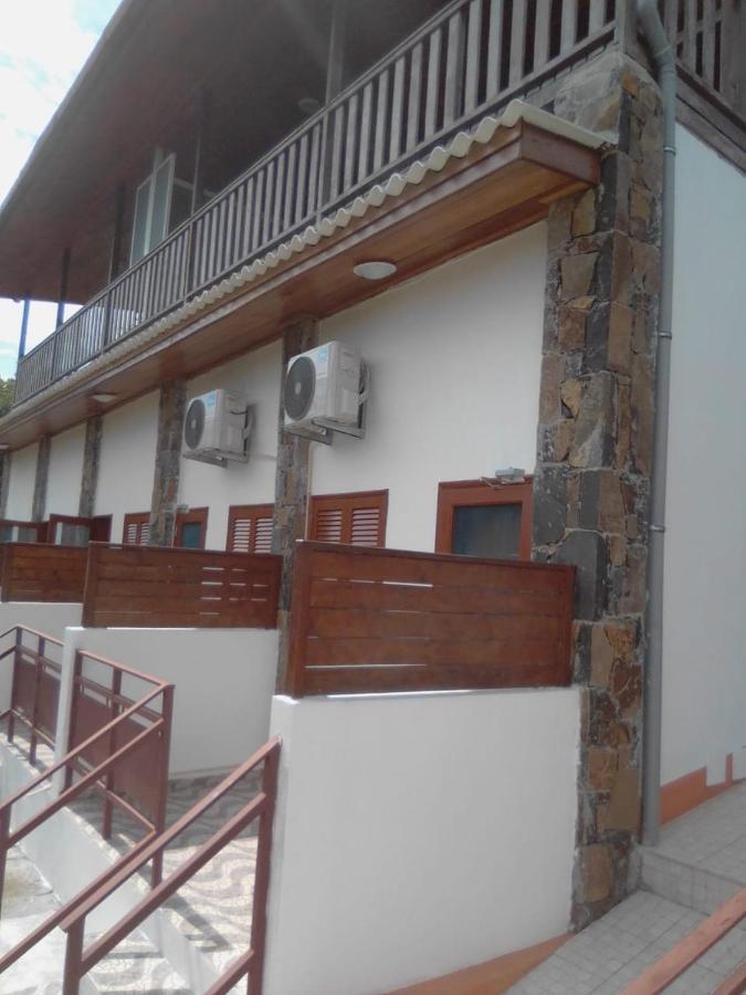 Domus Guesthouse Santana Bagian luar foto
